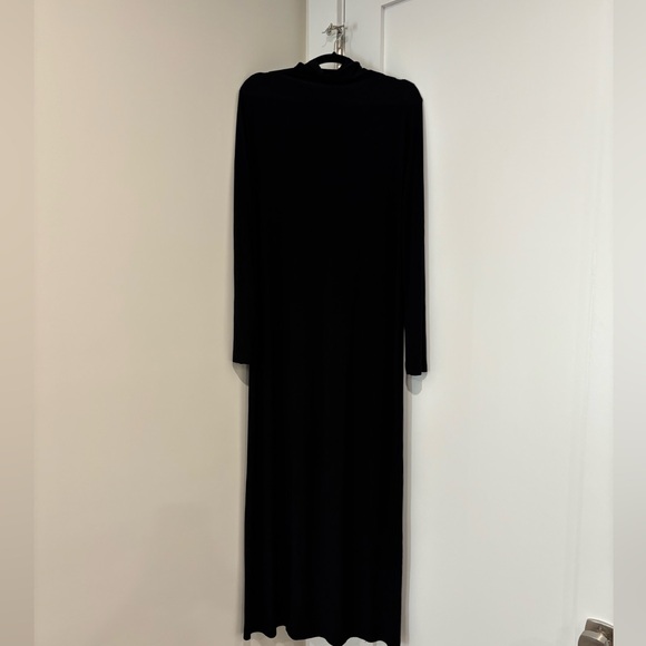 Black Maxi Turtleneck Dress Size Large - Picture 4 of 5